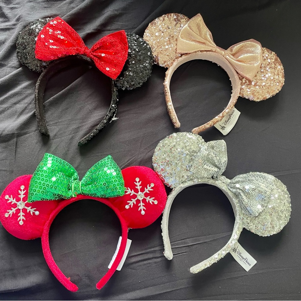 Disney Minnie Ears (lot of 4)